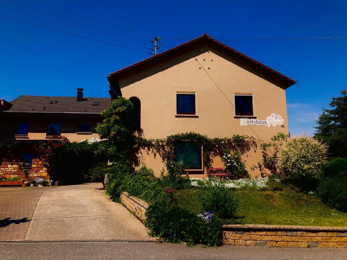 Gaestehaus Annel Niederhorbach Exterior foto